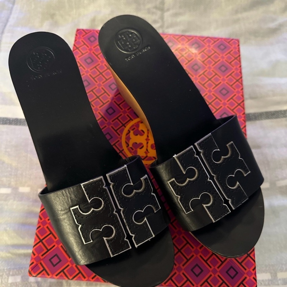 Tory Burch Black Wedges
